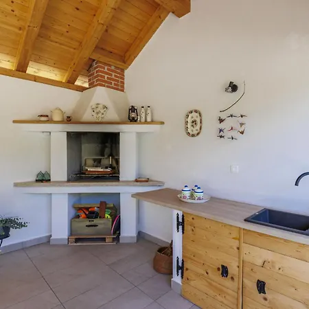 Pisurinka By Interhome *