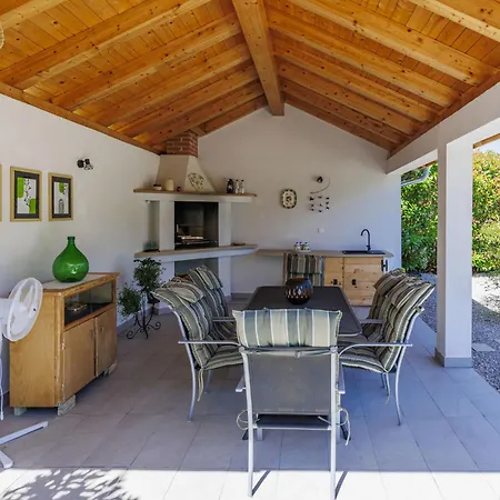 Сasa de vacaciones Pisurinka By Interhome