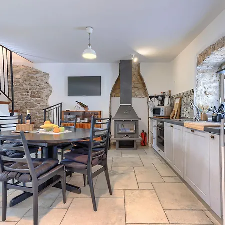 Pisurinka By Interhome *
