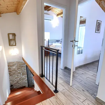度假居 Pisurinka By Interhome *